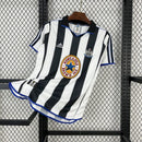 Camisa Retrô Newcastle United 1998/99 Listrada – Versão Torcedor